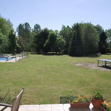 In Les Pins With Pool